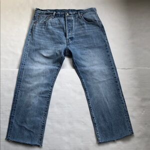 Levi’s 501 90’s Straight Leg Jeans Button Fly